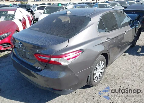 2020 Toyota Camry Le Hybrid from USA, damaged, VIN 4T1C31AK6LU019722